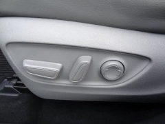 Used 2020  Toyota Highlander AWD &lpar;Natl&rpar; at CarloanExpress&period;Com near Hampton&comma; VA