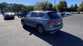 Used 2021  Volkswagen Tiguan 2.0T FWD at CarloanExpress.Com near Hampton, VA
