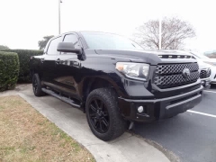 Used 2021  Toyota Tundra 2WD SR5 CrewMax 5&period;5' Bed 5&period;7L &lpar;Natl&rpar; at CarloanExpress&period;Com near Hampton&comma; VA