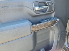 Used 2022  Chevrolet Silverado 2500HD 4WD Crew Cab 172" LT at CarloanExpress&period;Com near Hampton&comma; VA