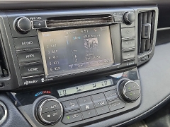 Used 2018  Toyota RAV4 FWD &lpar;Natl&rpar; at CarloanExpress&period;Com near Hampton&comma; VA