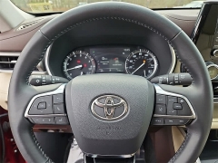 Used 2021  Toyota Highlander XLE AWD at CarloanExpress&period;Com near Hampton&comma; VA