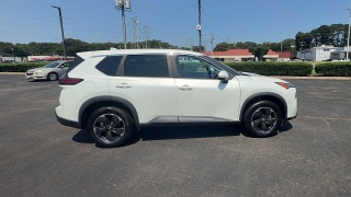 Used 2024  Nissan Rogue FWD SV at CarloanExpress&period;Com near Hampton&comma; VA