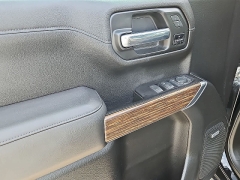 Used 2020  Chevrolet Silverado 1500 4WD Crew Cab 147" High Country at CarloanExpress&period;Com near Hampton&comma; VA