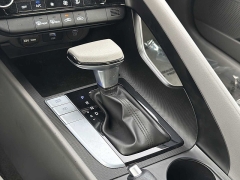 Used 2024  Hyundai Elantra SEL IVT at CarloanExpress&period;Com near Hampton&comma; VA