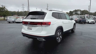 Used 2024  Volkswagen Atlas 2.0T SE w/Technology FWD at CarloanExpress.Com near Hampton, VA
