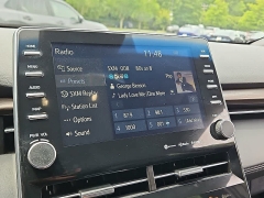 Used 2019  Toyota Avalon Hybrid &lpar;Natl&rpar; at CarloanExpress&period;Com near Hampton&comma; VA