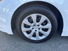 Used 2024  Toyota Corolla LE CVT &lpar;Natl&rpar; at CarloanExpress&period;Com near Hampton&comma; VA