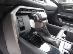 Used 2022  Toyota Tundra 4WD Limited CrewMax 6&period;5ft Bed at CarloanExpress&period;Com near Hampton&comma; VA