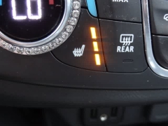 Used 2023  Chevrolet Traverse AWD 4dr LT Cloth w&sol;1LT at CarloanExpress&period;Com near Hampton&comma; VA