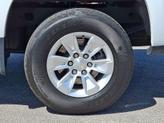 Used 2024  Chevrolet Silverado 1500 4WD Crew Cab 157" LT at CarloanExpress&period;Com near Hampton&comma; VA