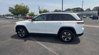 Used 2024  Jeep Grand Cherokee 4xe 4x4 at CarloanExpress&period;Com near Hampton&comma; VA
