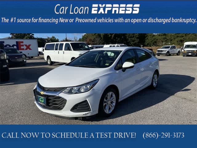 Used 2019  Chevrolet Cruze 4d Sedan LS at CarloanExpress.Com near Hampton, VA