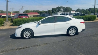 Used 2025  Toyota Camry &lpar;Natl&rpar; at CarloanExpress&period;Com near Hampton&comma; VA