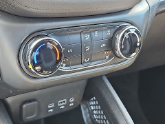 Used 2022  Chevrolet Trailblazer FWD 4dr LT at CarloanExpress&period;Com near Hampton&comma; VA
