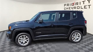 Used 2023  Jeep Renegade Latitude 4x4 at CarloanExpress.Com near Hampton, VA