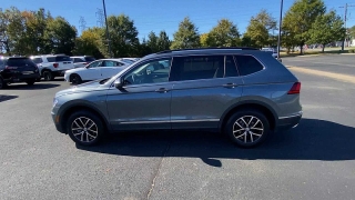 Used 2021  Volkswagen Tiguan 2.0T FWD at CarloanExpress.Com near Hampton, VA