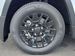 Used 2026  Jeep Cherokee 4x4 at CarloanExpress&period;Com near Hampton&comma; VA
