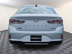 Used 2019  Hyundai Sonata Hybrid 4d Sedan Limited at CarloanExpress&period;Com near Hampton&comma; VA