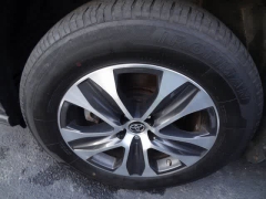 Used 2023  Toyota Highlander FWD &lpar;Natl&rpar; at CarloanExpress&period;Com near Hampton&comma; VA