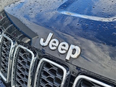Used 2020  Jeep Grand Cherokee Laredo E 4x4 at CarloanExpress.Com near Hampton, VA