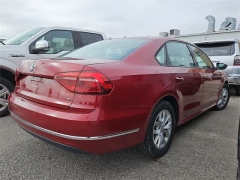 Used 2018  Volkswagen Passat Auto at CarloanExpress&period;Com near Hampton&comma; VA
