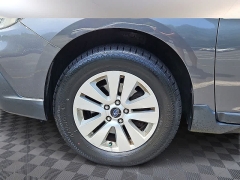 Used 2018  Subaru Outback 4d SUV 2&period;5i Premium at CarloanExpress&period;Com near Hampton&comma; VA