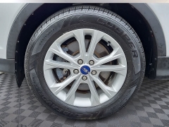 Used 2018  Ford Escape 4d SUV 4WD SEL at CarloanExpress&period;Com near Hampton&comma; VA