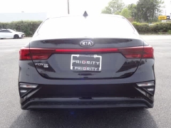 Used 2020  Kia Forte FE Manual at CarloanExpress&period;Com near Hampton&comma; VA