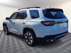 New 2026  Honda Pilot Touring AWD at CarloanExpress&period;Com near Hampton&comma; VA