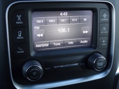 Used 2022  Ram 1500 Classic SLT 4x4 Crew Cab 5'7" Box at CarloanExpress&period;Com near Hampton&comma; VA