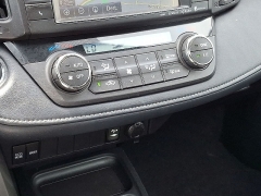 Used 2018  Toyota RAV4 AWD &lpar;Natl&rpar; at CarloanExpress&period;Com near Hampton&comma; VA