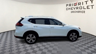 Used 2020  Nissan Rogue FWD SV at CarloanExpress&period;Com near Hampton&comma; VA