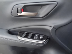 Used 2025  Toyota Crown AWD &lpar;Natl&rpar; at CarloanExpress&period;Com near Hampton&comma; VA