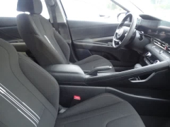 Used 2024  Hyundai Elantra SEL IVT at CarloanExpress&period;Com near Hampton&comma; VA