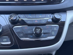 Used 2024  Chrysler Pacifica Touring L FWD at CarloanExpress&period;Com near Hampton&comma; VA