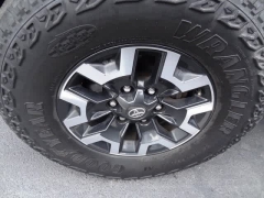 Used 2022  Toyota Tacoma 4WD Double Cab 5' Bed V6 &lpar;Natl&rpar; at CarloanExpress&period;Com near Hampton&comma; VA