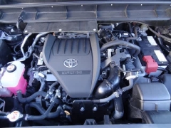 Used 2023  Toyota Highlander FWD &lpar;Natl&rpar; at CarloanExpress&period;Com near Hampton&comma; VA