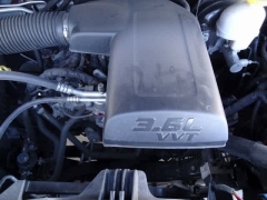 Used 2022  Ram 1500 Classic SLT 4x4 Crew Cab 5'7" Box at CarloanExpress&period;Com near Hampton&comma; VA