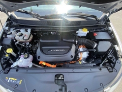 Used 2023  Chrysler Pacifica Hybrid Limited FWD at CarloanExpress.Com near Hampton, VA