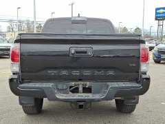 Used 2021  Toyota Tacoma 4WD Double Cab 5' Bed V6 &lpar;Natl&rpar; at CarloanExpress&period;Com near Hampton&comma; VA