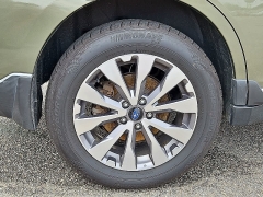 Used 2017  Subaru Outback 4d SUV 2&period;5i Touring at CarloanExpress&period;Com near Hampton&comma; VA