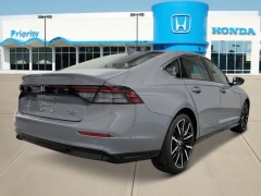 New 2025  Honda Accord Hybrid Touring Sedan at CarloanExpress.Com near Hampton, VA