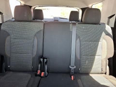 Used 2021  Chevrolet Traverse FWD 4dr LS w&sol;1LS at CarloanExpress&period;Com near Hampton&comma; VA