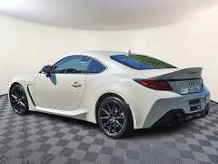 Used 2023  Toyota GR86 Premium Manual &lpar;Natl&rpar; at CarloanExpress&period;Com near Hampton&comma; VA