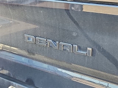 Used 2021  GMC Sierra 2500HD 4WD Crew Cab 159" Denali at CarloanExpress.Com near Hampton, VA