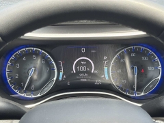 Used 2025  Chrysler Pacifica Select FWD at CarloanExpress&period;Com near Hampton&comma; VA