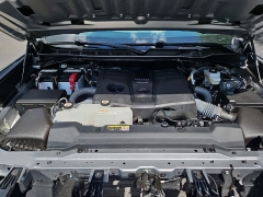 Used 2023  Toyota Tundra 4WD SR CrewMax 5&period;5ft Bed at CarloanExpress&period;Com near Hampton&comma; VA