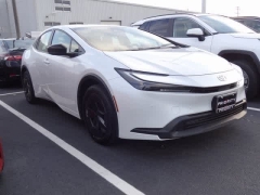 Used 2024  Toyota Prius &lpar;Natl&rpar; at CarloanExpress&period;Com near Hampton&comma; VA