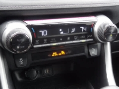 Used 2024  Toyota RAV4 XLE FWD at CarloanExpress&period;Com near Hampton&comma; VA